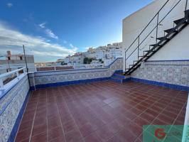 Casa En venta en Casco Histórico, Salobreña photo 0