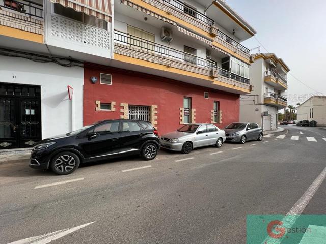 Local En venta en Centro, Salobreña photo 0