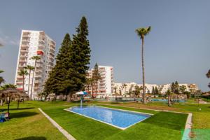 Piso En venta en Playa, Salobreña photo 0