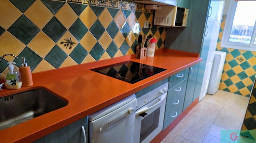 Piso En venta en Puerto, Motril photo 0