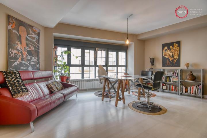 Venta de piso reformado en Calle Estafeta photo 0