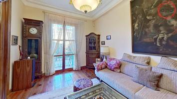 Vivienda en Paseo Sarasate. photo 0