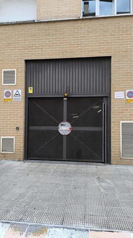 PLAZA DE GARAJE, ROCHAPEA NORTE photo 0