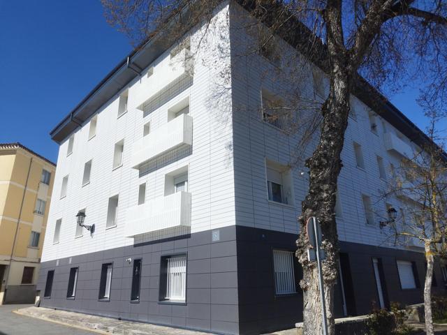 Zizur Pueblo (Casagrande): Se vende Piso 2 dormitorios y 1 baño photo 0