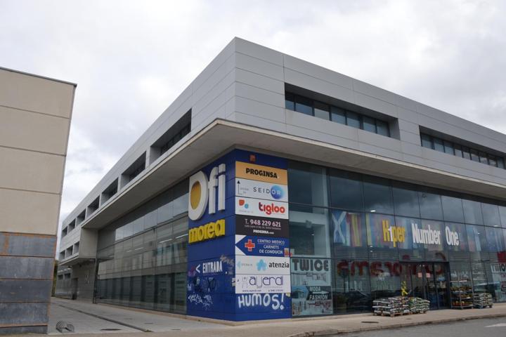 Polígono Galaria: Se Vende-Alquila amplia Oficina con gran sala y 2 despachos junto a la Morea photo 0