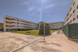 Urbanización Zizur: Venta Piso sin ascensor 3 dormitorios, 2 baños, plaza de garaje y trastero photo 0