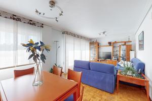 Urbanización Zizur: Venta Piso 3 dormitorios, 2 baños, plaza de garaje y trastero photo 0