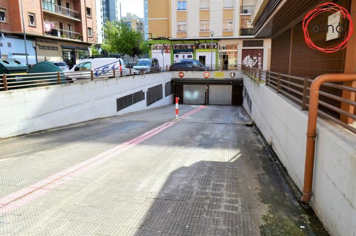 Parking En venta en San Juan, Pamplona - Iruña photo 0