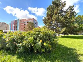 Acogedor Piso en Mendebaldea, Pamplona - Oportunidad de Reformar photo 0