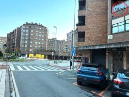 SE ALQUILA PLAZA DE GARAJE EN CALLE IRUNLARREA photo 0