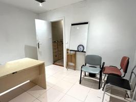 LOCAL COMERCIAL EN EL II ENSANCHE DE PAMPLONA photo 0