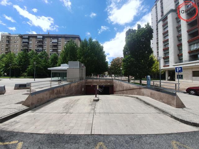 Plaza de garaje para moto¡¡ photo 0
