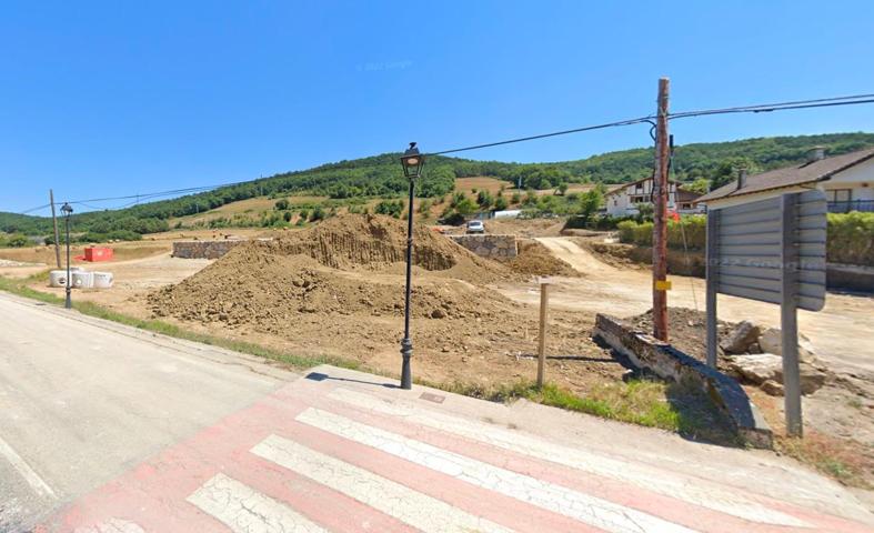 Estupenda parcela a 12 Km. de Pamplona photo 0