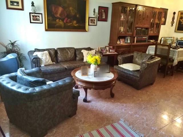 Oportunidad Única en Málaga! Chalet Adosado de 135 m² construidos en zona Miraflores de los Angeles. photo 0