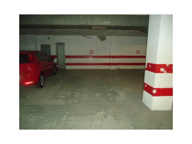 Parking En venta en San Bartolomé De Tirajana photo 0
