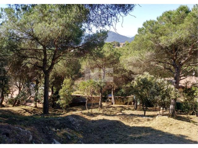 Parcela en venta en Vilanova del Vallès photo 0