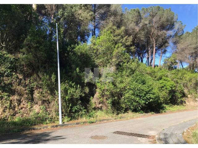 Parcela en venta en Vilanova del Vallès photo 0