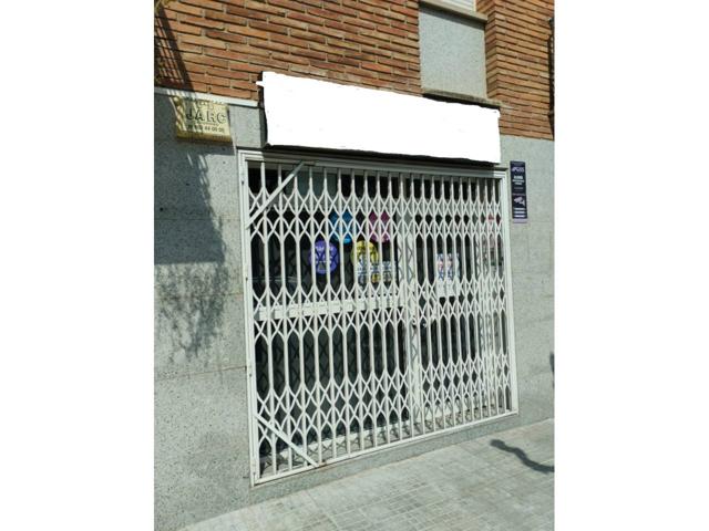 Local comercial en alquiler photo 0
