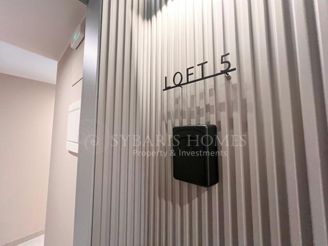 Local En venta en Dénia photo 0