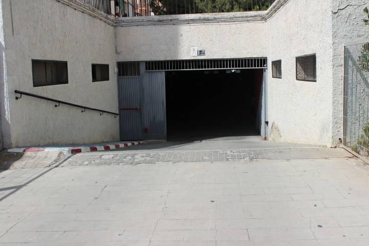 GARAJE EN ALQUILER EN FLORIDA BAJA photo 0