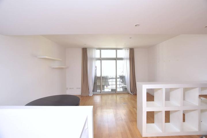 DÚPLEX EN EL CENTRO: TU VISA SIN COMPLICACIONES photo 0