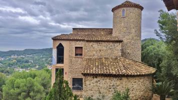 SENSACIONAL CHALET DE LUJO CON PISCINA Y ESPECTACULARES VISTAS EN GILET photo 0