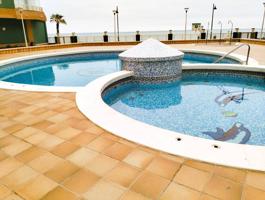 FANTÁSTICO APARTAMENTO EN PLANTA BAJA CON PISCINA Y VISTAS AL MAR photo 0
