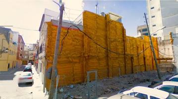 ESPECTACULAR SOLAR URBANO ESQUINERO, CÉNTRICO CON 21,50 METROS DE FACHADA photo 0