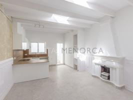 Casa En venta en Centre Històric, Maó photo 0