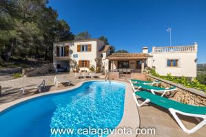 Precioso chalet con vistas al mar photo 0