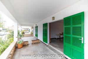 Edificio en Venta en la Colonia de Sant Jordi: Ideal para Inversores photo 0