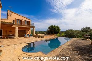 Encantadora casa de campo con piscina, pozo propio y vistas panorámicas en Ses Salines photo 0