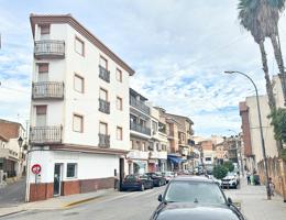 ¡Inversión con alta rentabilidad! Edificio a estrenar en Dúrcal: 3 viviendas y local comercial photo 0