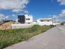 Se vende parcela de 486 m2 en La Zubia, en esquina photo 0
