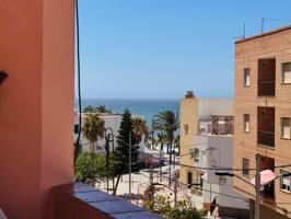 La Rábita: Casa de Dos Plantas con Terraza Privada y Vistas al Mar photo 0