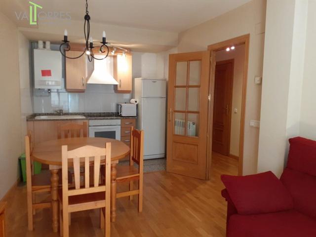 APARTAMENTO SEMI NUEVO EN CASCO HISTORICO CON ASCENSOR, TRASTERO Y CALEFACCIÓN DE GAS CIUDAD photo 0