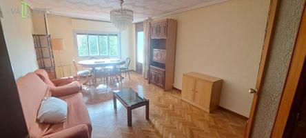 ¡ideal para compartir estudiantes! vivienda amueblada en el ensanche photo 0