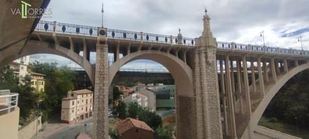 Piso con bonitas vistas al viaducto junto a la glorieta. photo 0