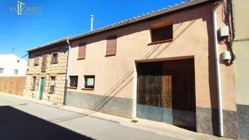 Casa dos plantas y corral para entrar a vivir en Villarquemado photo 0