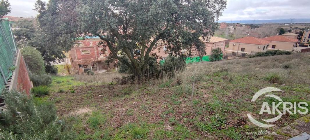 Suelo urbano en Urbanización Los Altos de Méntrida photo 0