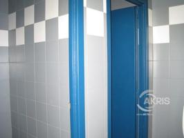 Local en alquiler en Toledo de 200 m2 photo 0