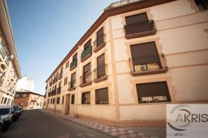 VIVIENDA DE UN DORMITORIO EN CEDILLO DEL CONDADO photo 0