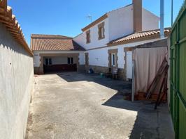 Casa en venta - OCASIÓN photo 0