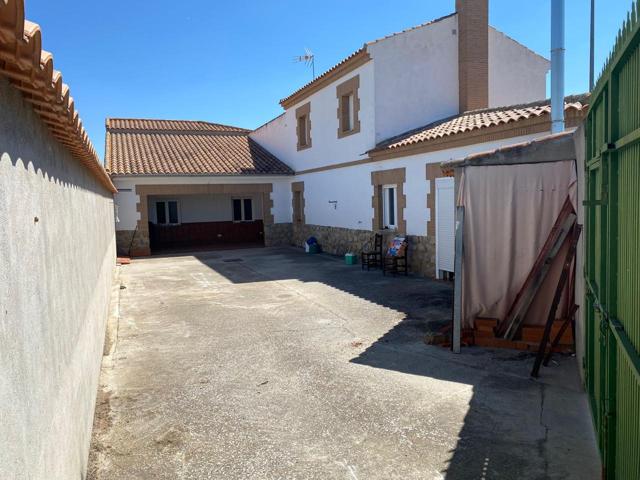 Casa en venta - OCASIÓN photo 0