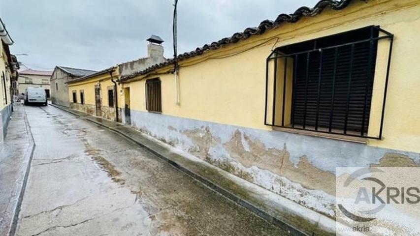 🏚️ Vivienda para derribar en Cebolla (Toledo) photo 0