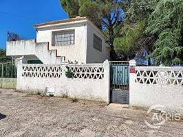 ¡¡VIVIENDA OKUPADA, NO SE PUEDE VISITAR!! FORMADA POR 2 CHALETS photo 0