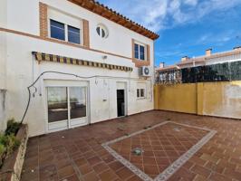 CHALET EN VENTA EN OLIAS DEL REY photo 0