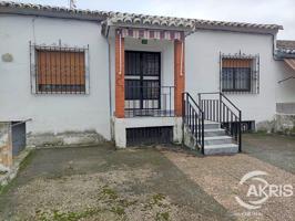 CHALET EN VENTA LA PUEBLA DE MONTALBAN photo 0