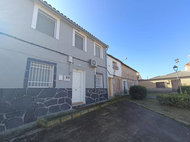 Adosado en venta en Alcabón de 162 m2 photo 0