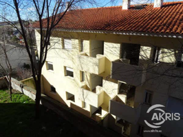 10 chalets y edificio de 6 pisos en venta en Recas photo 0